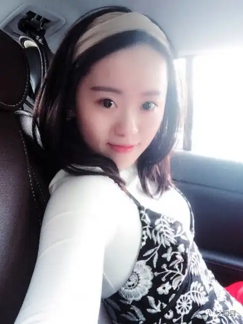 情人节姻缘来了l这世界很大,美女老师希望能和你一起去看看