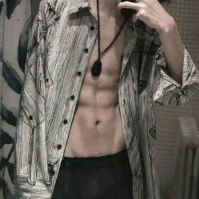 腹肌头像男高清图片男神半身部位露腹肌不带脸不露头
