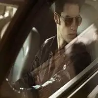 车内自拍头像男微信头像图片大全
