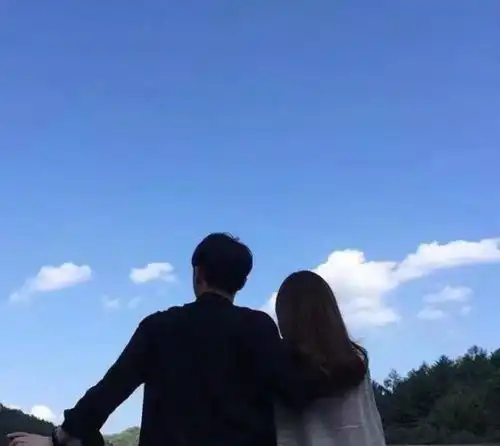 结婚前,如果你发现男人有这几个缺点,千万不要嫁
