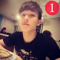 男生强迫症头像很帅气的阳光男生
