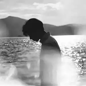 男生丧头像真人非常丧的男生头像
