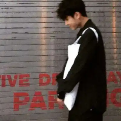 做一个开朗阳光的男孩子,这样我的男生头像我要个性网
