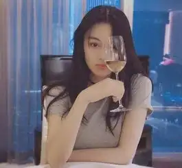 李晨范冰冰好事将近女方闺蜜出面受访,大方回应冰冰怀孕传闻
