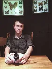 武大再现樱花男神多次获奖不愿做学霸
