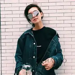 单眼皮的97年韩国小姐姐成了男神收割机

