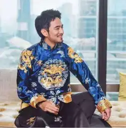 王传君造型上热搜扒扒娱乐圈从美少年变沧桑大叔的三大男星
