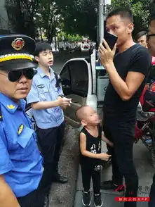 4岁小男孩与爸爸走失城管助其父子团聚
