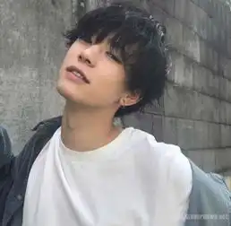 男生纹理烫想走韩风系少男纹理烫你绝对值得拥有
