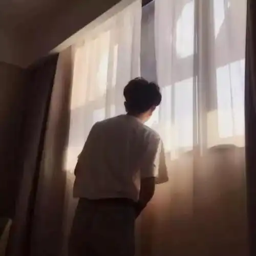 情头,穿越人群奔赴于你
