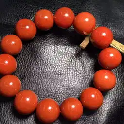 男士适合戴什么样的南红手串
