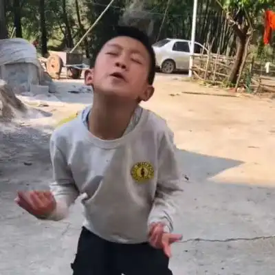 逗比头像搞笑图片很逗比的头像图片
