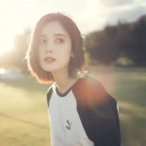 现代李小龙放弃秦岚古力娜扎是我未来妻子第一人选,我要保护她
