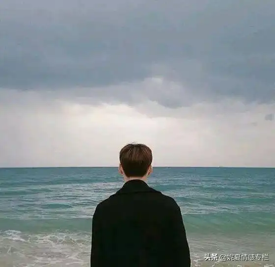 我19岁嫁他,为他生5子,没想到他背着我出轨有家室的女人
