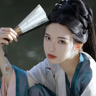 汉服头像女真人唯美古装气质仙气女生头像
