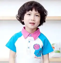 天真的三岁小男孩发型设计流行的儿童发型图片发型师姐
