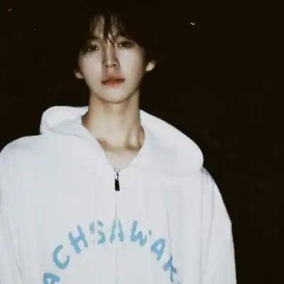 ins小清新文艺范男头我的盖世英男生头像我要个性网
