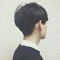 同一种姿势情侣头像一对就算我一无所有,你也会是我最后的行李
