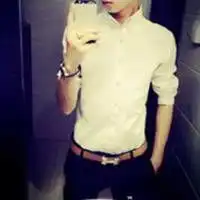 半身男头显得很酷
