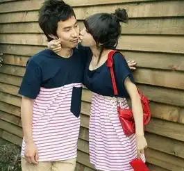 供应2172012夏装新款短袖情侣装vivi昕薇女装免费一件代发货价格厂家图片
