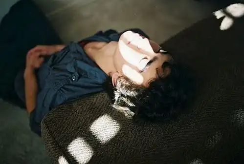 破云严峫vs江停,遇见对的人就是一见如故
