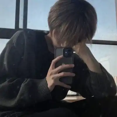 ins小清新文艺范男头足够温柔的男生头像我要个性网
