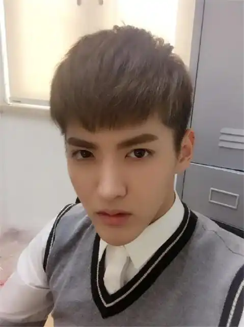 吴亦凡出演致青春2挑战最完美青春片主角
