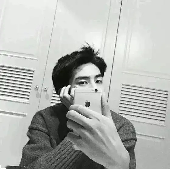 instanight头像壁纸人生最不缺的就是替代者
