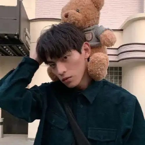 头像互相喜欢并不难难的是既相爱又合适
