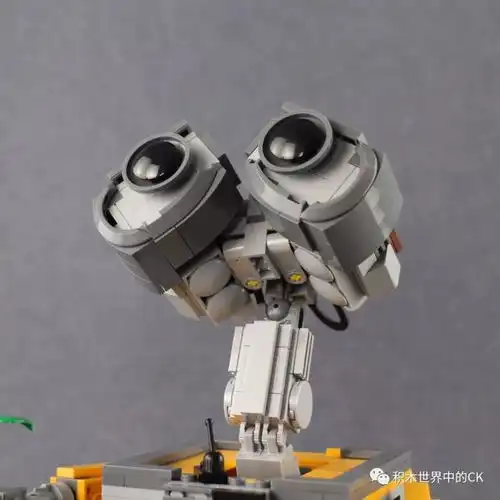 机器人总动员sy7001拼装积木瓦力
