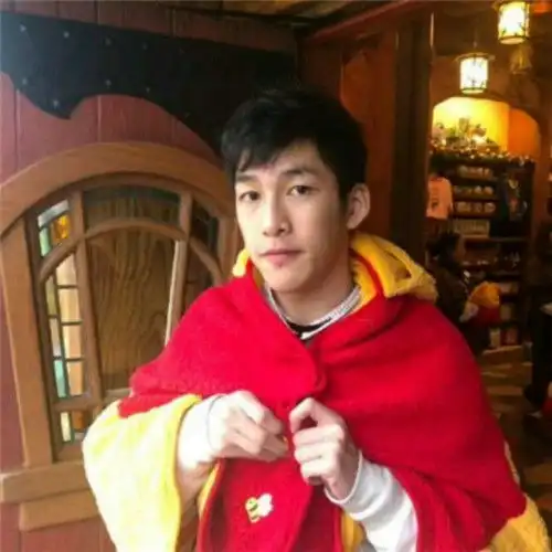 男生帅拽头像图片,社会中隐埋的痞子范儿
