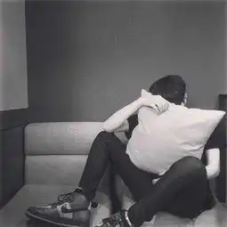 十个女人九个不懂,男人缄默沉静背面终究意味什么
