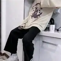 qq半身头像男生男生没有头下半身qq头像
