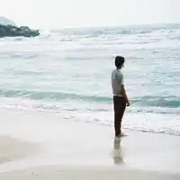 qq头像孤独患者男生