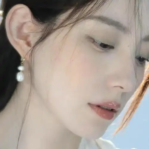 部位图纯情动人
