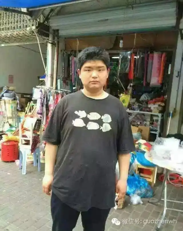 小伙子2个月竟然减掉90斤,276到186斤的蜕变
