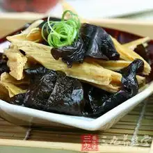 男士养肾多吃5种黑色食物
