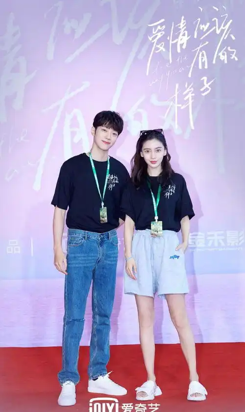 baby赖冠霖爱情应该有的样子背后抱路透热评第一怪恶心的
