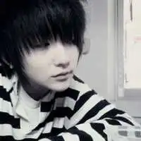 穿黑白条纹衣服的男生头像微信头像图片大全
