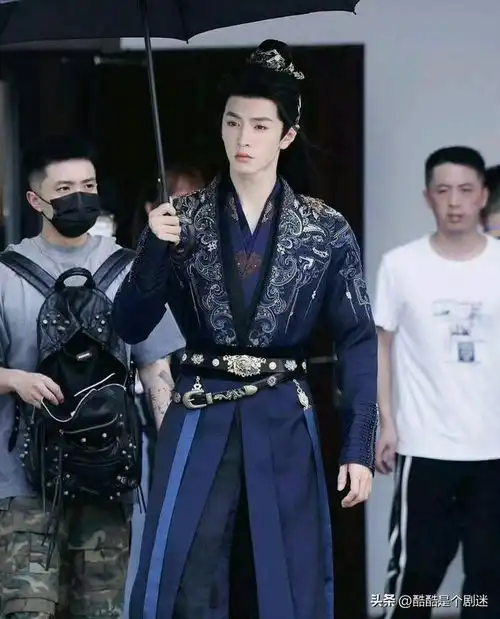 爱奇艺迎来一部古装大戏,男神女神领衔主演,女主可真有气质
