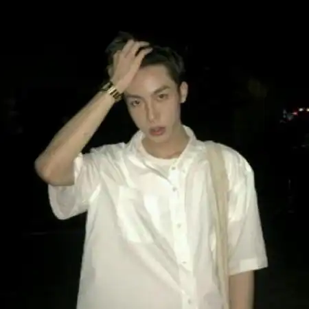 微信男生头像帅气冷酷,看久不厌的男生头像
