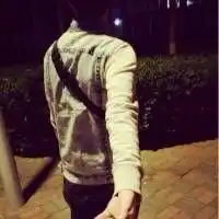 求类似情侣头像不要带字
