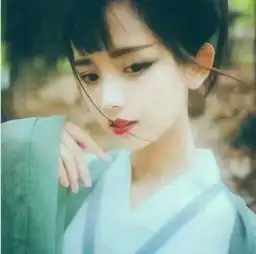 这女的是谁
