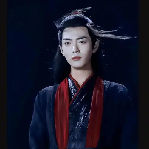 说肖战是理想男友穿搭典范,没人不服吧
