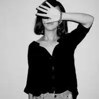 背影头像女生唯美漂亮卷发微信头像图片大全
