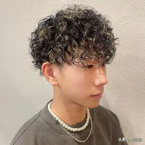 好看的发型男女今日头条
