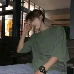 抖音快手上魅力十足的男生潮流个性头像
