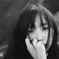 个性黑白女生头像我的个性你们不懂
