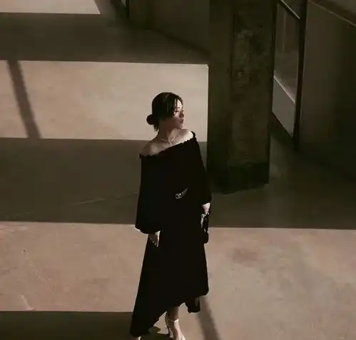 刘诗诗杨幂罕见同框两人黑白造型美如黑白天鹅,马思纯大逆袭成最美
