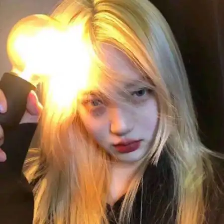 原宿风女生头像,最新女生头像ins原宿仙气
